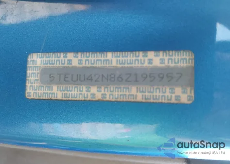 2006 Toyota Tacoma Base V6 z USA, uszkodzony, nr VIN 5TEUU42N86Z195957